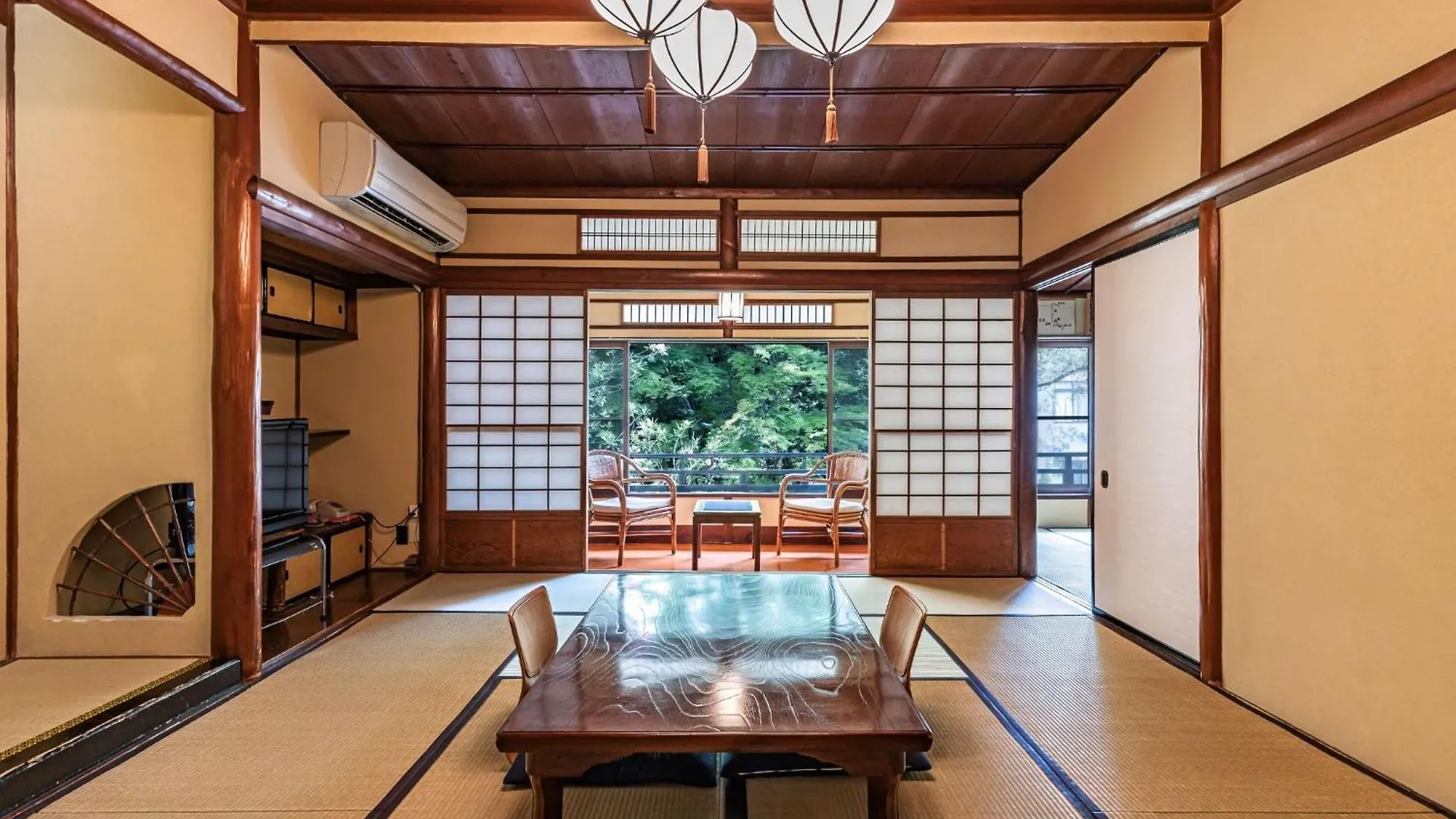 Ichinoyu Honkan Hakone